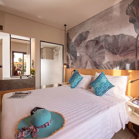 เดอะทรี คอร์เนอร์ส รีฮานา รีสอร์ต เอล กูนา Hotel เอลกูนา ภายนอก รูปภาพ