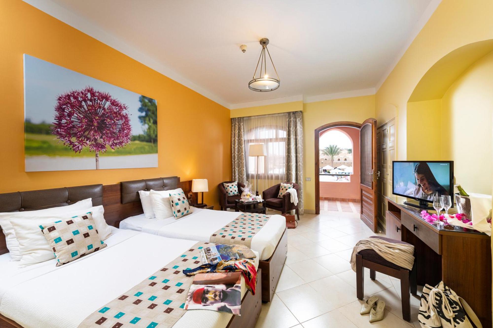 เดอะทรี คอร์เนอร์ส รีฮานา รีสอร์ต เอล กูนา Hotel เอลกูนา ภายนอก รูปภาพ